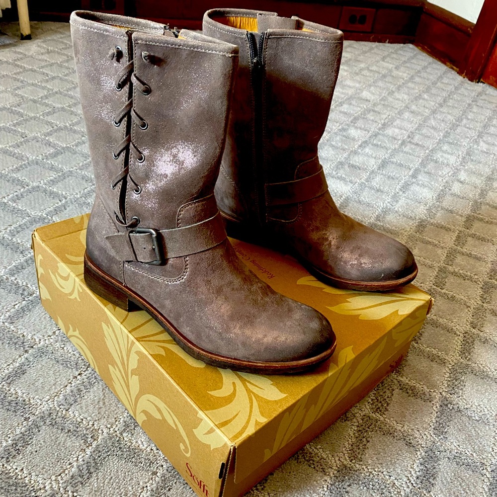 Sofft Belmont  Distressed Metalic Suede Boot